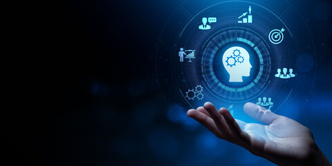 在赤道正上方的同步卫星距离地球中心的高度都相等吗？